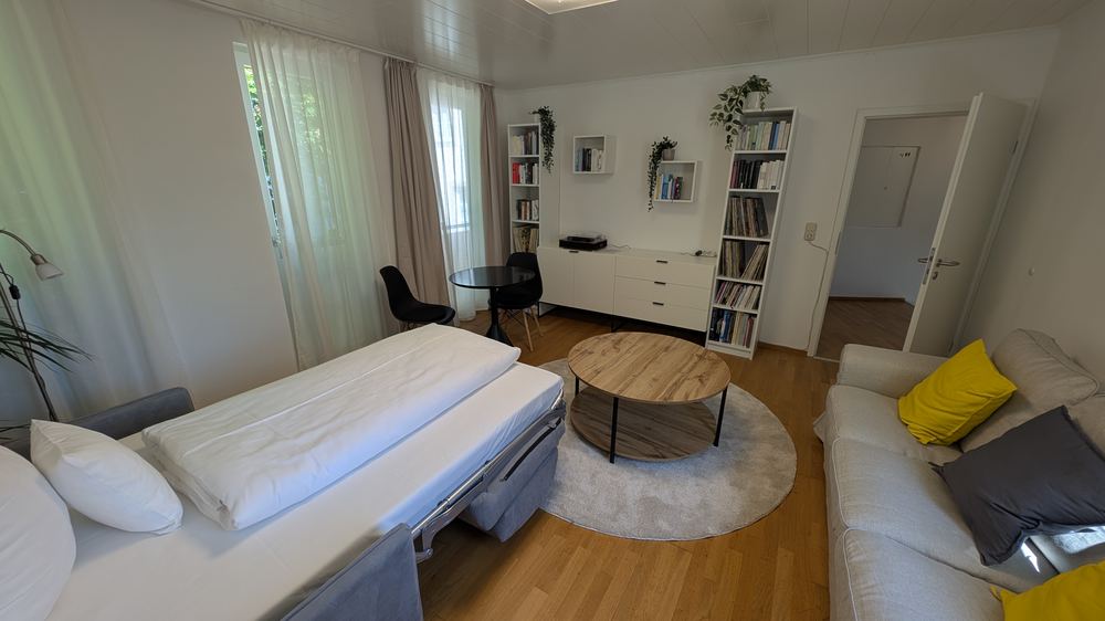 Malbücher und Buntstifte für Kinder im Ferienhaus am Main